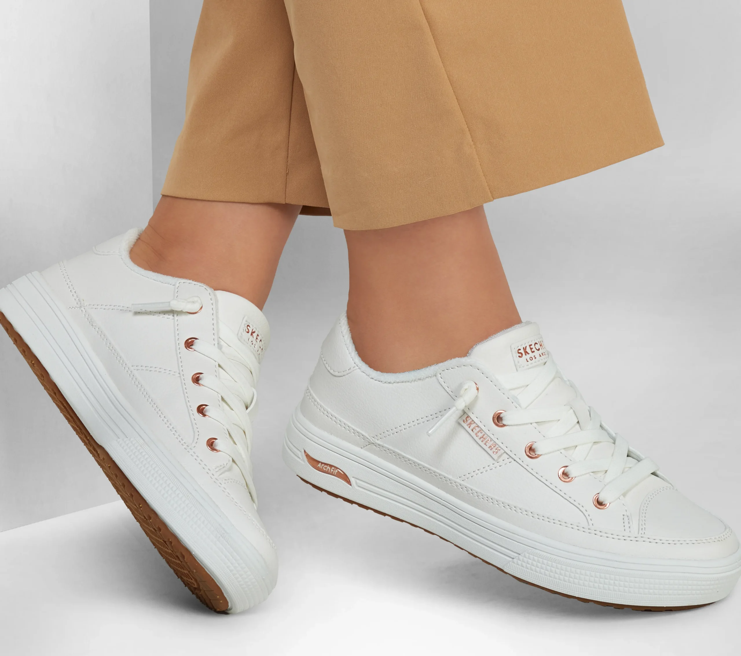 SKECHERS Arch Fit Arcade - On My Way>Mujer Con Cordones|Sin Cordones