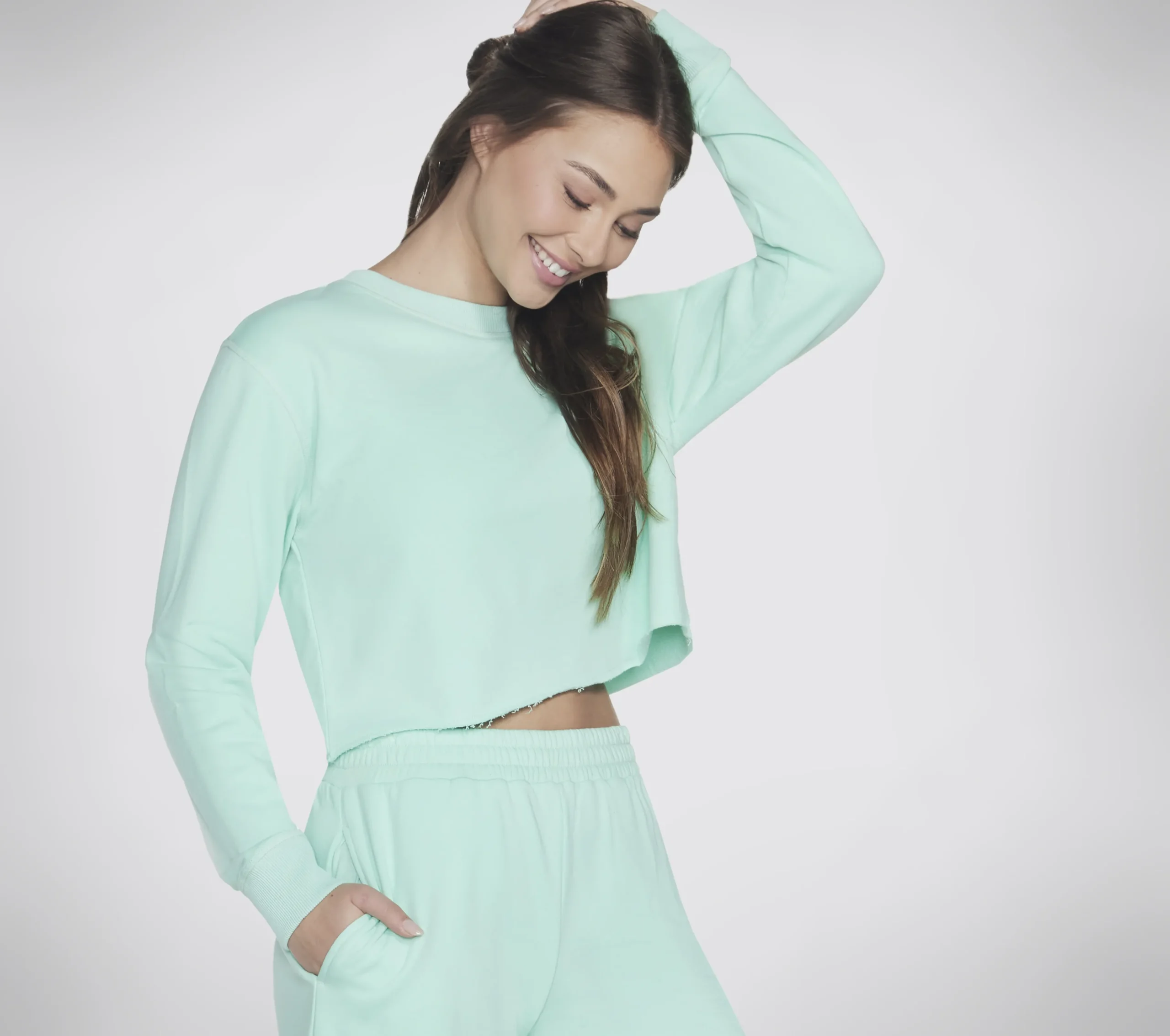 SKECHERS Essential Crop Crewneck>Mujer Tops Y Partes De Arriba|Tops Y Partes De Arriba