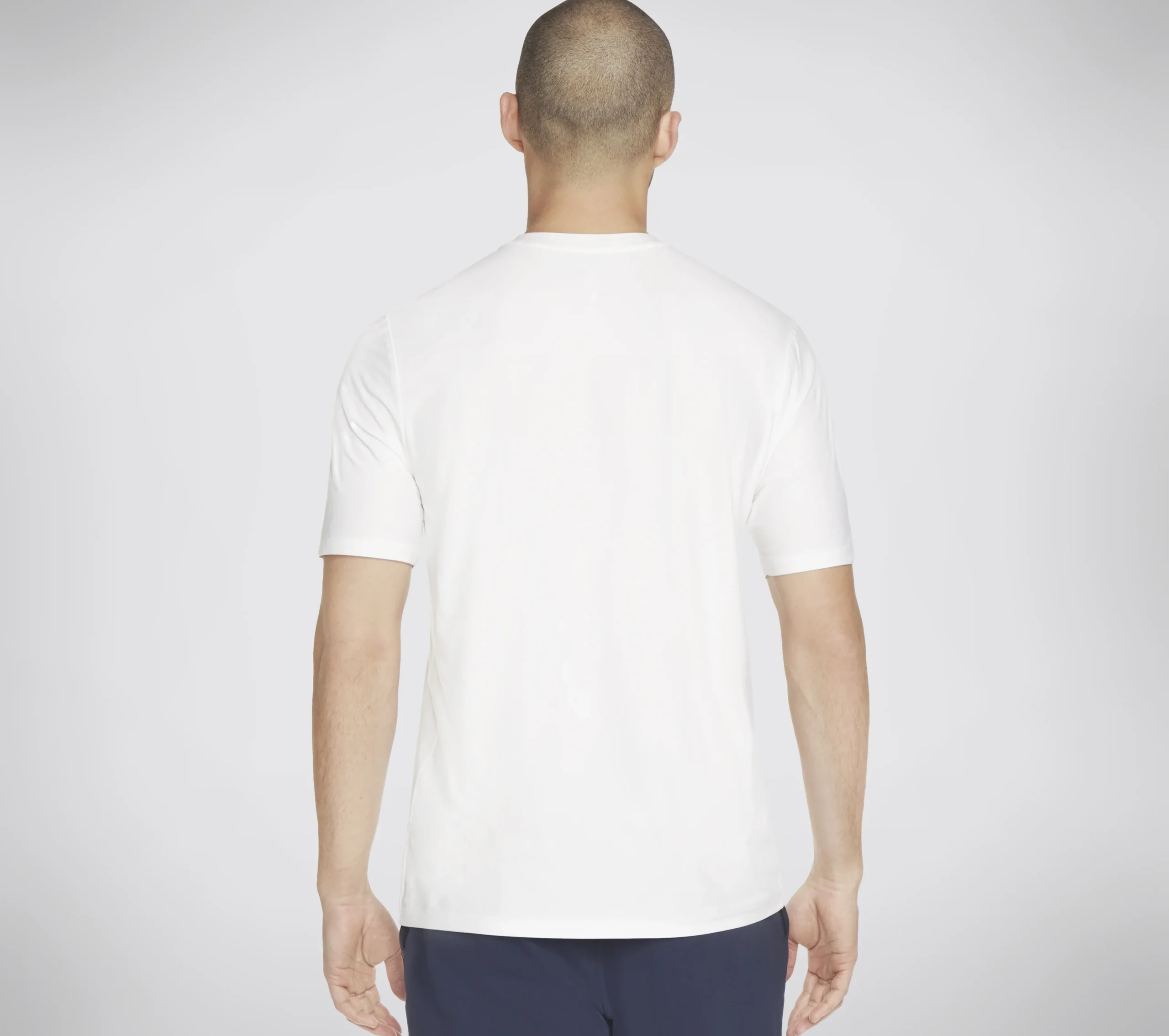 SKECHERS GO DRI All Day Tee>Hombre Partes De Arriba|Partes De Arriba