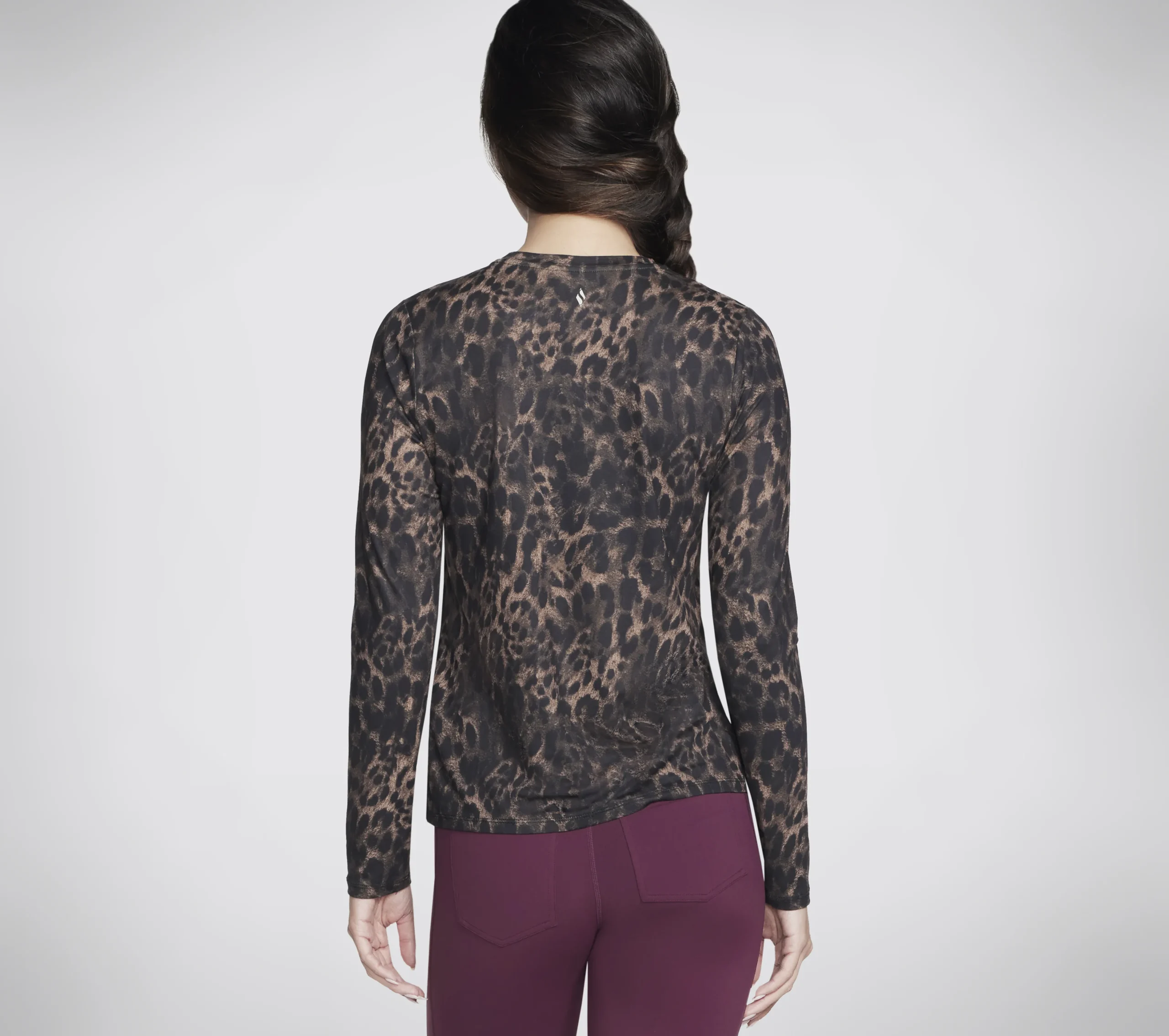 SKECHERS GO DRI Serene Cheetah Long Sleeve>Mujer Tops Y Partes De Arriba|Tops Y Partes De Arriba
