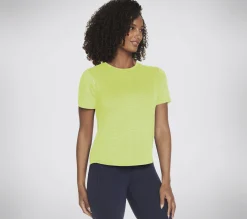 SKECHERS GO DRI SWIFT Tee>Mujer Tops Y Partes De Arriba|Tops Y Partes De Arriba
