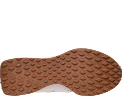 SKECHERS Gusto><noscript><img width=