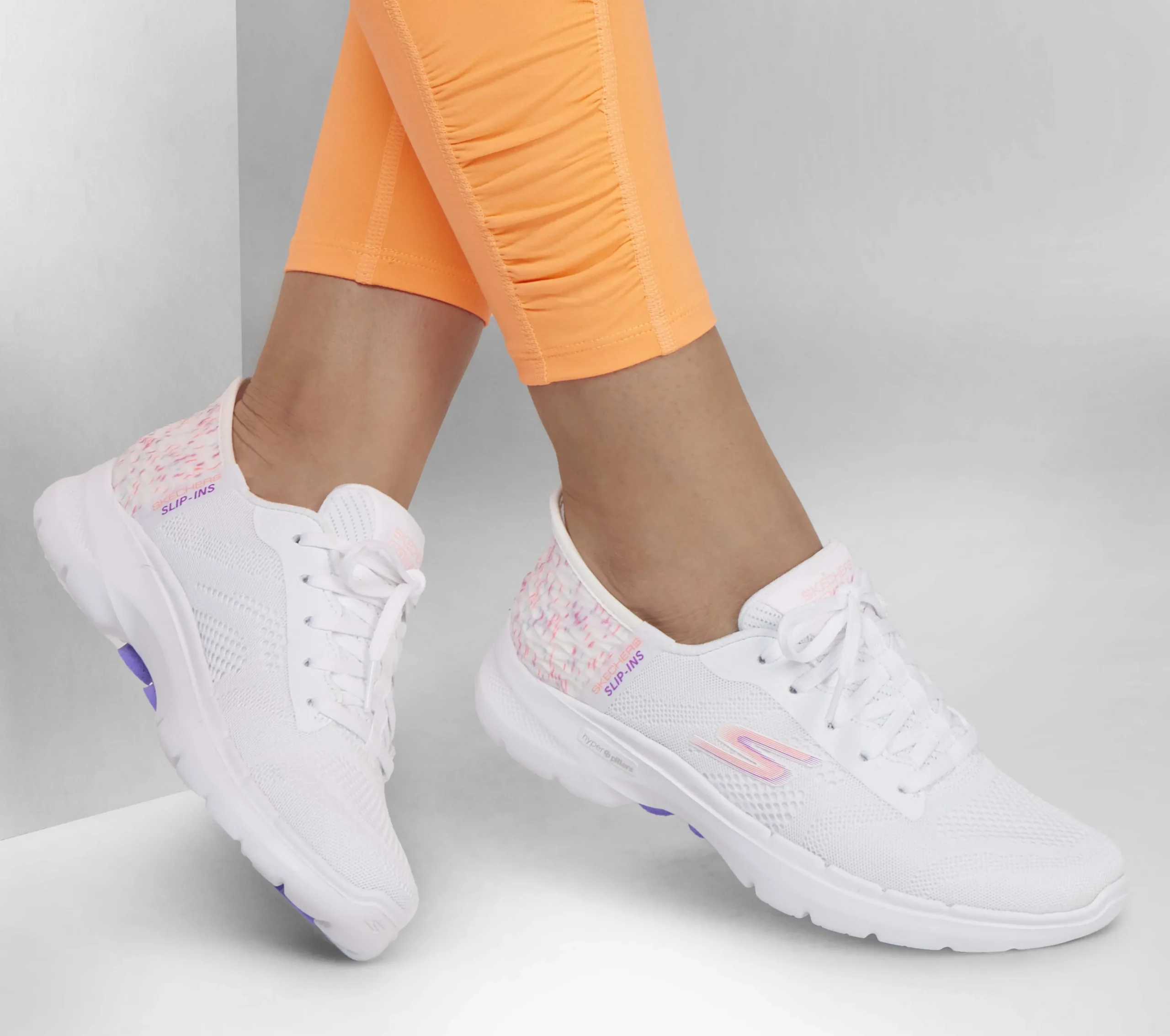 SKECHERS Slip-Ins: GO WALK 6 - Vivid Idea>Mujer Sin Cordones|Hands Free Slip-Ins