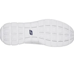 SKECHERS Track><noscript><img width=